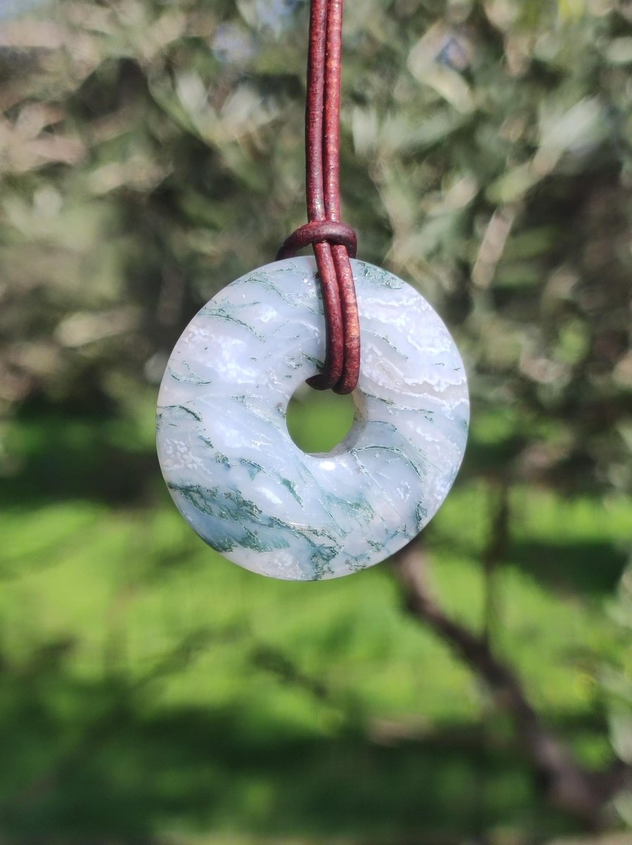 Moosachat 30mm - Edelstein Kette Heilstein Energie Natur Grün transparent Schmuck Anhänger Geschenk Freund Frau Mann Er Sie Mutter Vater - Art of Nature Berlin