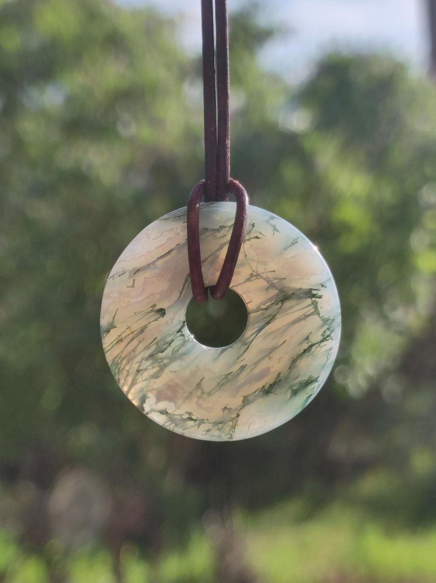 Moosachat 30mm - Edelstein Kette Heilstein Energie Natur Grün transparent Schmuck Anhänger Geschenk Freund Frau Mann Er Sie Mutter Vater - Art of Nature Berlin