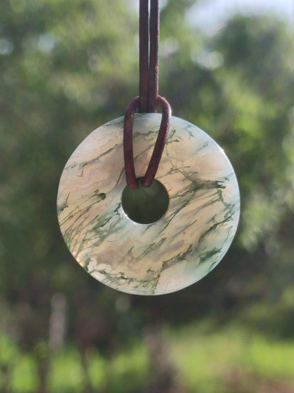 Moosachat 30mm - Edelstein Kette Heilstein Energie Natur Grün transparent Schmuck Anhänger Geschenk Freund Frau Mann Er Sie Mutter Vater - Art of Nature Berlin