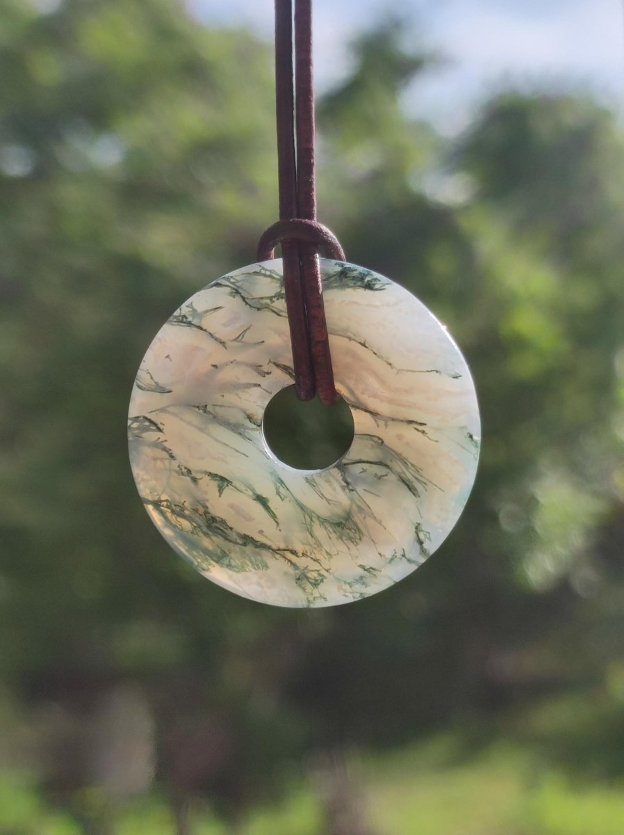 Moosachat 30mm - Edelstein Kette Heilstein Energie Natur Grün transparent Schmuck Anhänger Geschenk Freund Frau Mann Er Sie Mutter Vater - Art of Nature Berlin