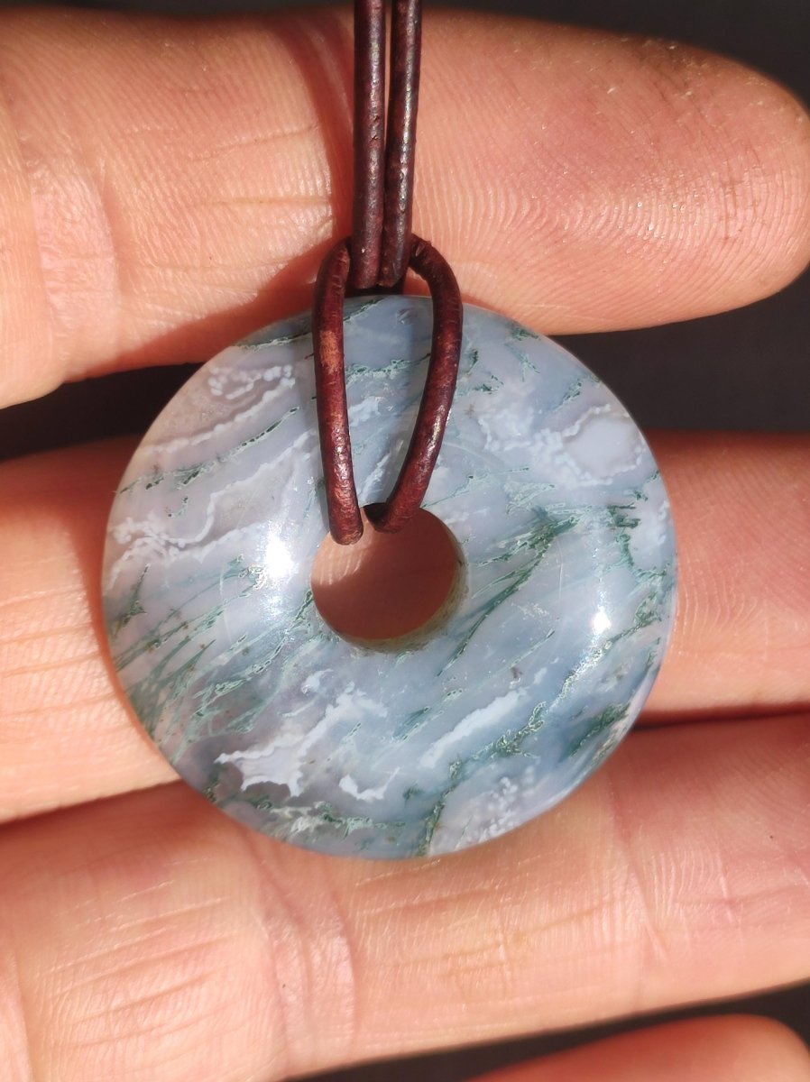 Moosachat 30mm - Edelstein Kette Heilstein Energie Natur Grün transparent Schmuck Anhänger Geschenk Freund Frau Mann Er Sie Mutter Vater - Art of Nature Berlin