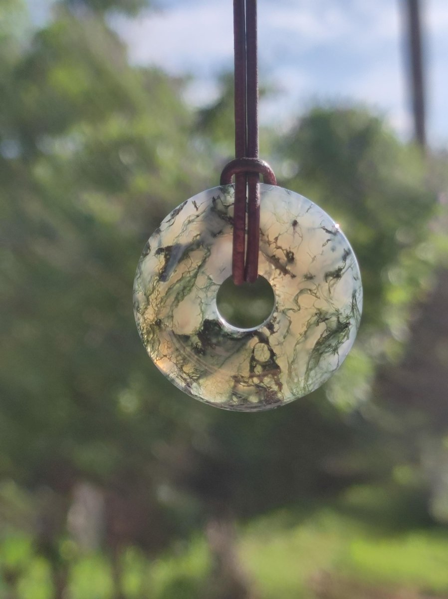 Moosachat 30mm - Edelstein Kette Heilstein Energie Natur Grün transparent Schmuck Anhänger Geschenk Freund Frau Mann Er Sie Mutter Vater - Art of Nature Berlin