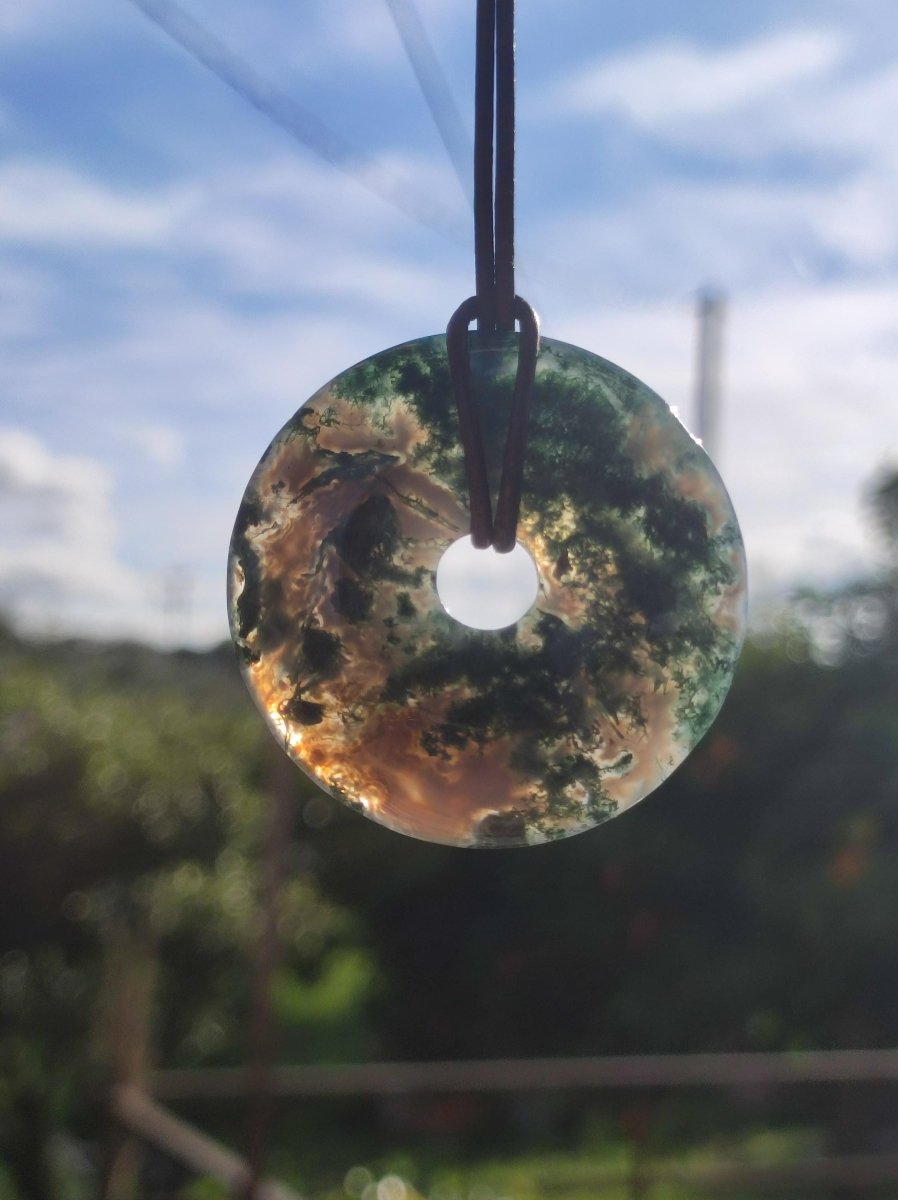 Moosachat 40mm - Edelstein Kette Heilstein Energie Natur Grün transparent Schmuck Anhänger Geschenk Freund Frau Mann Er Sie Mutter Vater - Art of Nature Berlin