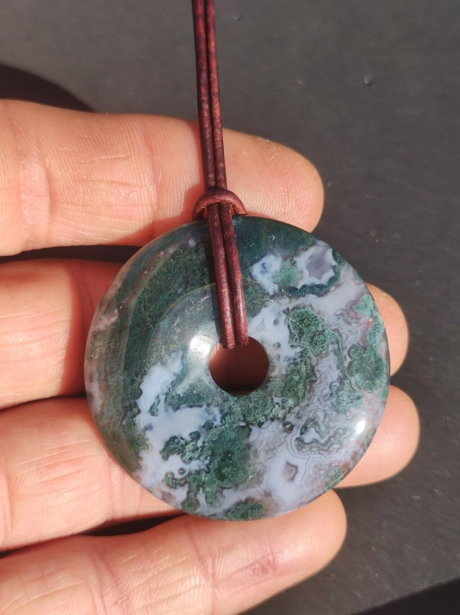 Moosachat 40mm - Edelstein Kette Heilstein Energie Natur Grün transparent Schmuck Anhänger Geschenk Freund Frau Mann Er Sie Mutter Vater - Art of Nature Berlin