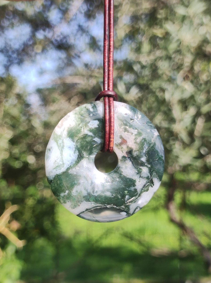 Moosachat 40mm - Edelstein Kette Heilstein Energie Natur Grün transparent Schmuck Anhänger Geschenk Freund Frau Mann Er Sie Mutter Vater - Art of Nature Berlin