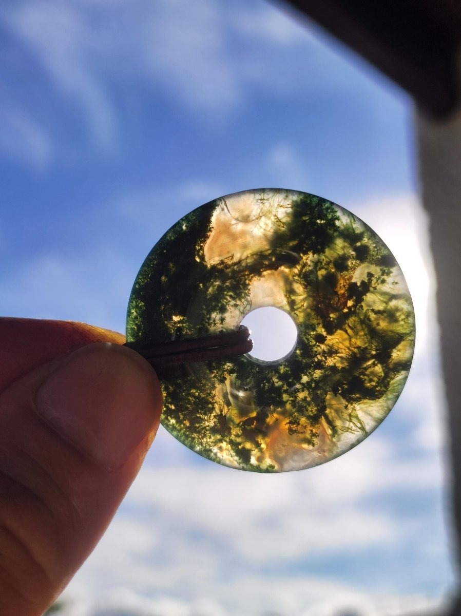 Moosachat 40mm - Edelstein Kette Heilstein Energie Natur Grün transparent Schmuck Anhänger Geschenk Freund Frau Mann Er Sie Mutter Vater - Art of Nature Berlin