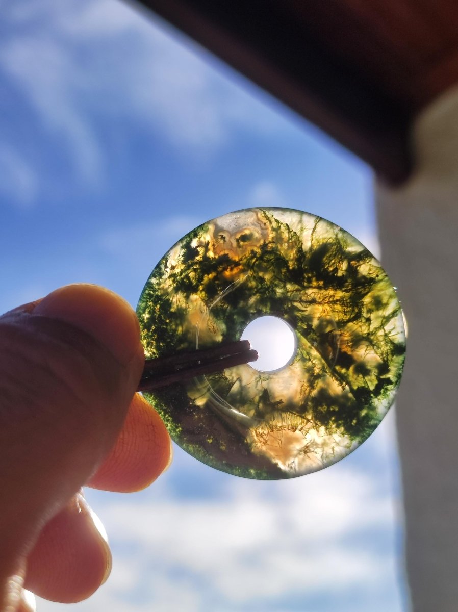 Moosachat 40mm - Edelstein Kette Heilstein Energie Natur Grün transparent Schmuck Anhänger Geschenk Freund Frau Mann Er Sie Mutter Vater - Art of Nature Berlin