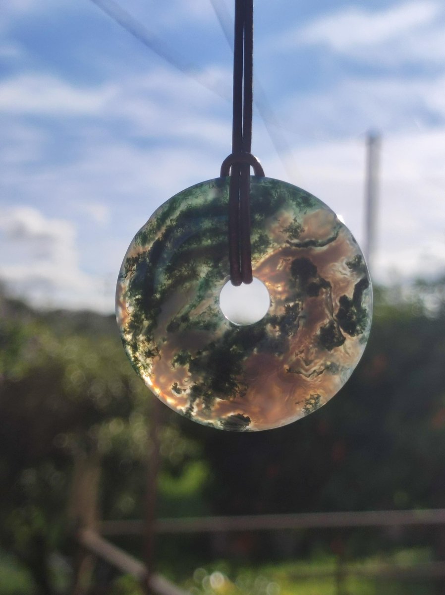 Moosachat 40mm - Edelstein Kette Heilstein Energie Natur Grün transparent Schmuck Anhänger Geschenk Freund Frau Mann Er Sie Mutter Vater - Art of Nature Berlin