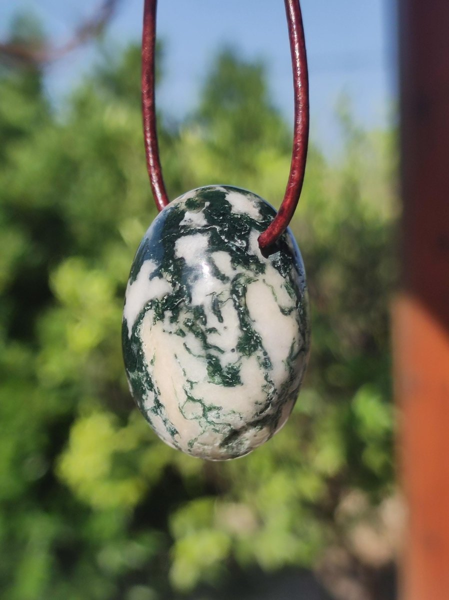 Moosachat - Edelstein Kette grün rund Heilstein Energie Natur Grün klar Schmuck Anhänger Natur Echt Geschenk Freund Frau Mann Er Sie Mutter - Art of Nature Berlin