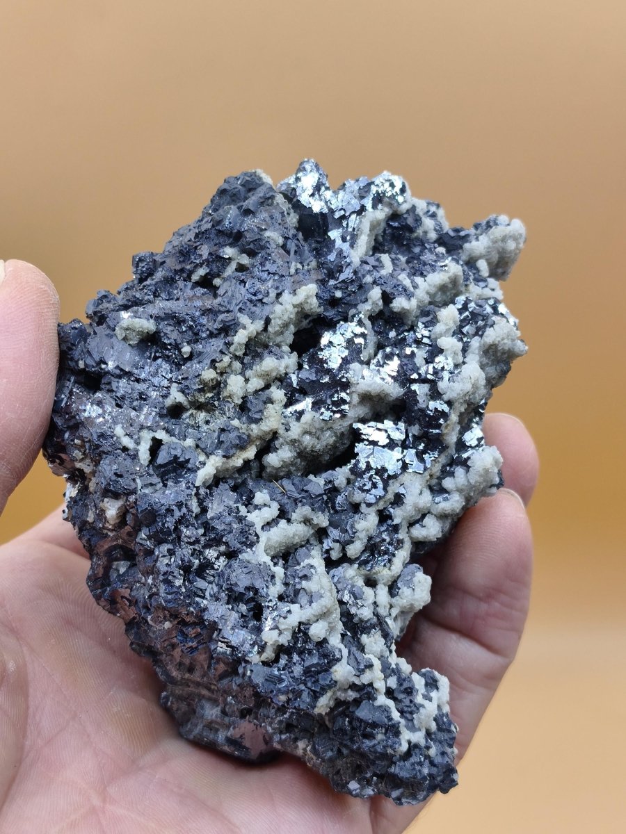 Museumsstück Bleiglanz Galenit & Calcit – Würfelkristalle – Madan, Bulgarien – 689 g große Mehrmineral Stufe Kristall Sammler Mineralien - Art of Nature Berlin