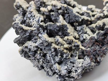 Museumsstück Bleiglanz Galenit & Calcit – Würfelkristalle – Madan, Bulgarien – 689 g große Mehrmineral Stufe Kristall Sammler Mineralien - Art of Nature Berlin