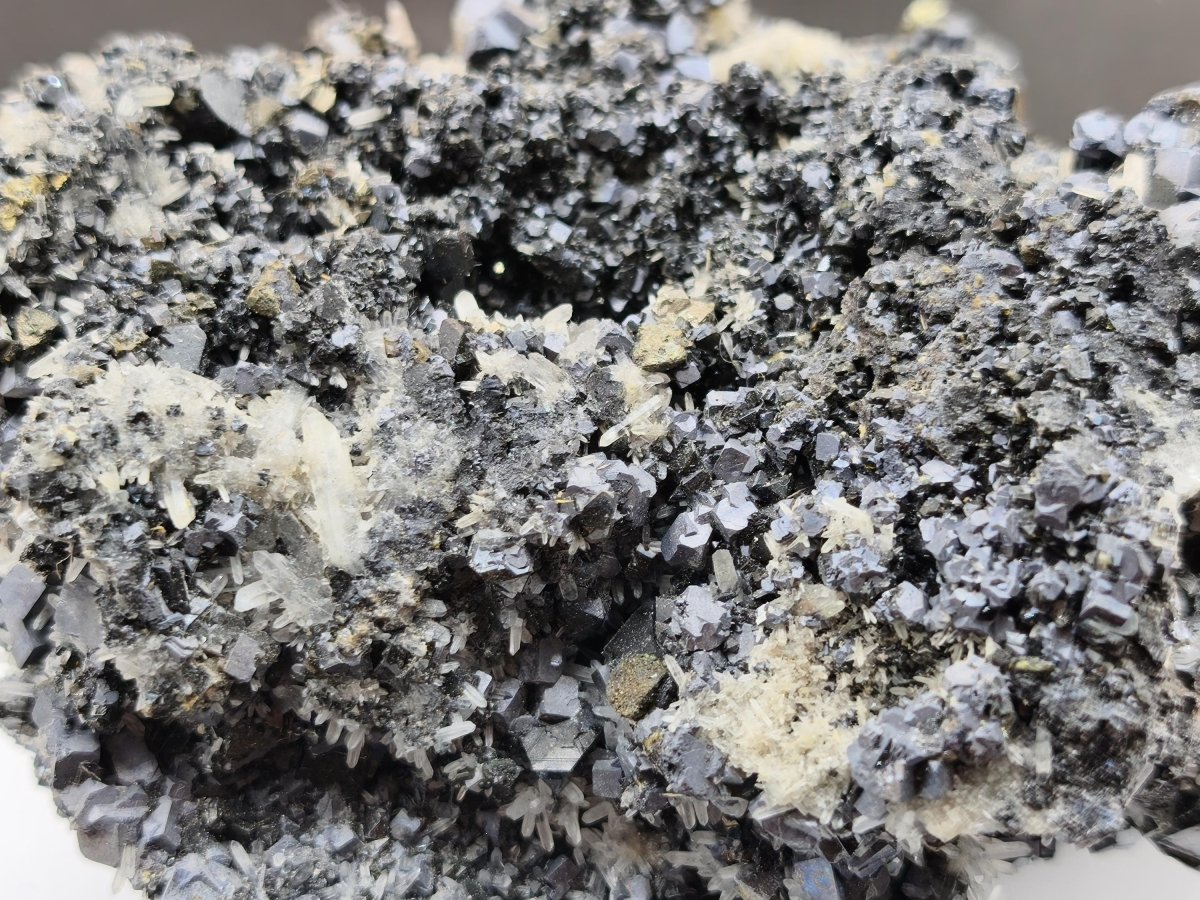 Museumsstück Galenit Sphalerit Bergkristall Chalkopyrit 487 g – 120 mm große Mehrmineral Stufe Kristall Sammler Mineralien Edelstein Unikat - Art of Nature Berlin