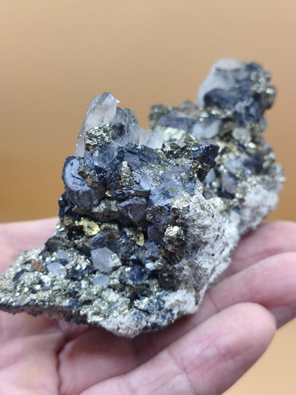 Museumsstück Pyrit, Zinkblende & Bergkristall – Madan Bulgarien 276 g Mehrmineral große Stufe Kristall Sammler Mineralien Geschenk Unikat - Art of Nature Berlin