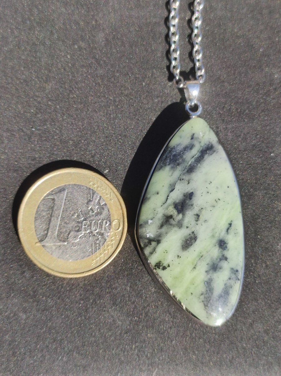 Nephrit Jade ~ 925 Silber Edelstein Kette Heilstein Natur grün Rarität Edel Mann Frau Geschenk Er Sie Freundin Energie Kraft Ruhe Glück - Art of Nature Berlin