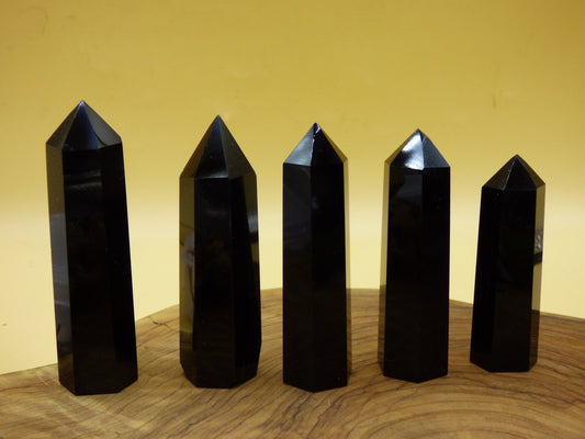 Obsidian schwarz ~ Kristall Point Spitze Turm Obelisk ~ Magische Edelstein Deko Massagestab Crystal HIPPIE GOA Ethno Heilstein Naturschatz - Art of Nature Berlin