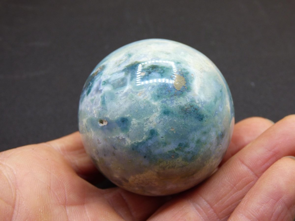 Ocean Jaspis blau - Edelstein Kugel Natur Heilstein Deko Kristall Geschenk Er Sie Mann Frau Haus Wohnung Energie Selten - Art of Nature Berlin