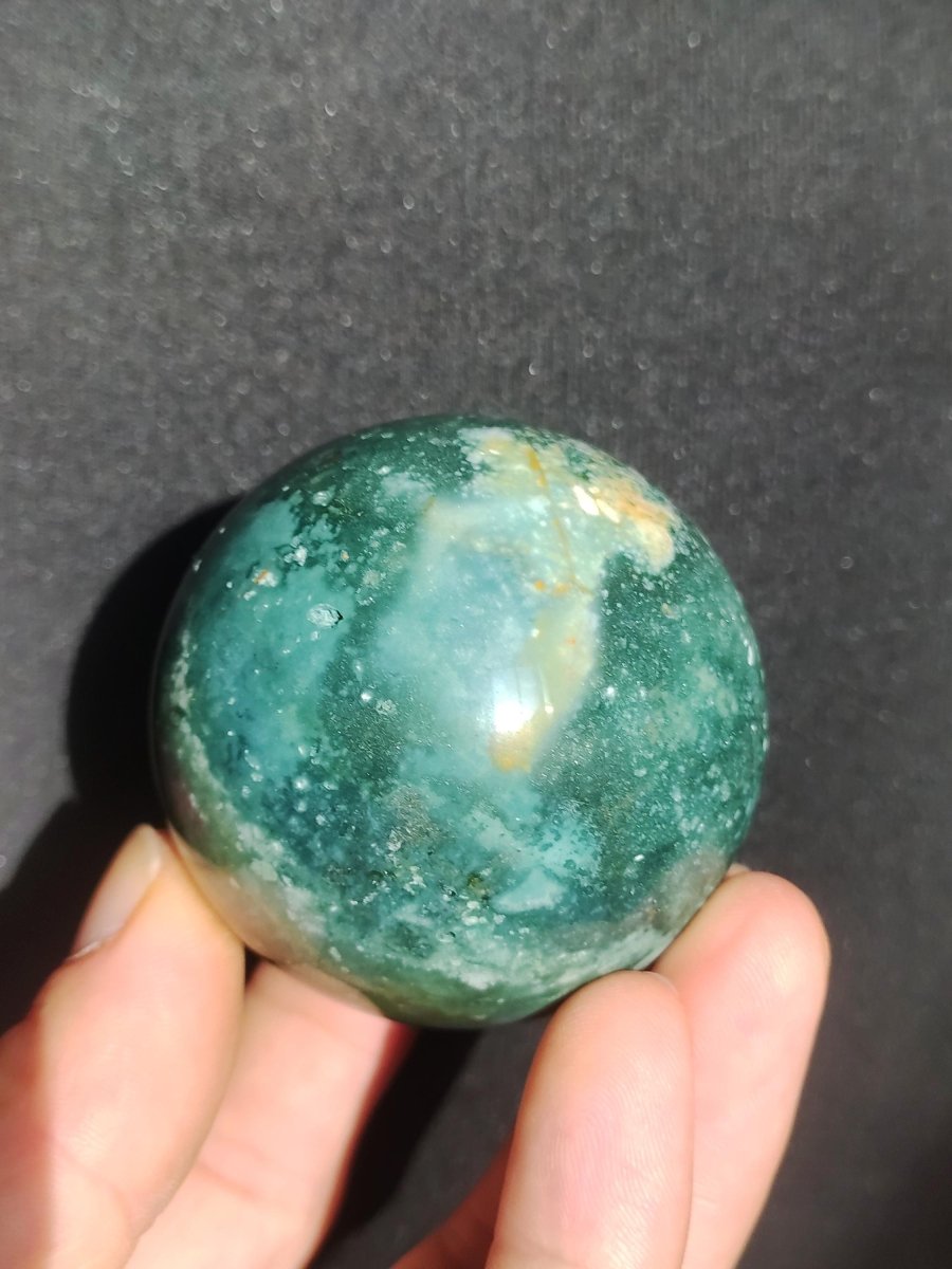 Ocean Jaspis - Edelstein Kugel Natur Heilstein Deko Kristall Geschenk Er Sie Mann Frau Haus Wohnung Energie Kraft Grün bunt Rarität - Art of Nature Berlin