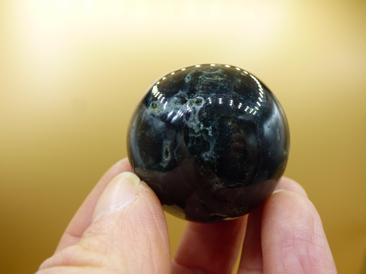 Ocean Jaspis grün - Edelstein Kugel Natur Heilstein Deko Kristall Geschenk Er Sie Mann Frau Haus Wohnung Energie Selten - Art of Nature Berlin