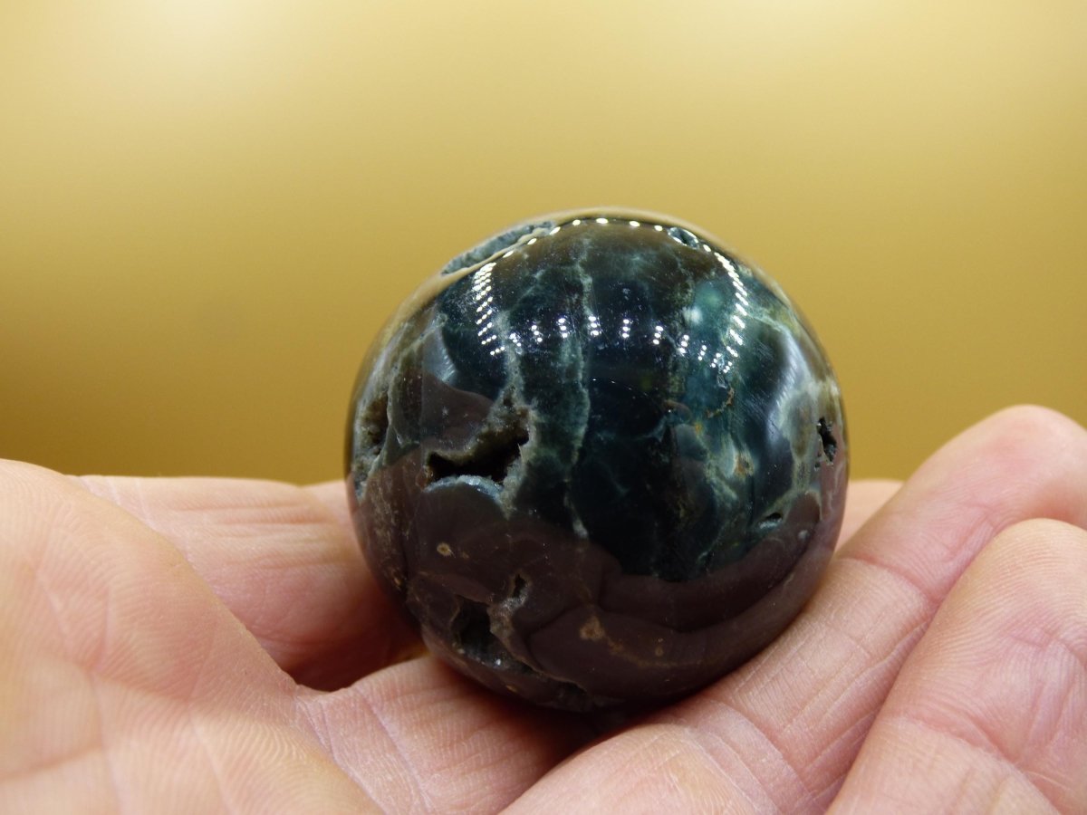 Ocean Jaspis grün - Edelstein Kugel Natur Heilstein Deko Kristall Geschenk Er Sie Mann Frau Haus Wohnung Energie Selten - Art of Nature Berlin