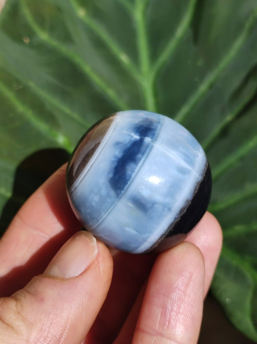 Opal "Blue Owyhee"~ Magische Edelstein Kugel Deko selten Massage Sphere Crystal Spielkugel Meditation GOA Ethno Heilstein Naturschatz Haus - Art of Nature Berlin