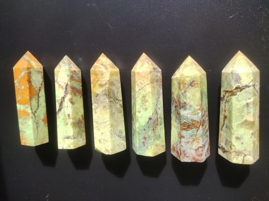 Opal grün ~ Kristall Point Spitze Turm Obelisk ~ Magische Edelstein Deko Massagestab Crystal HIPPIE GOA Ethno Heilstein Naturschatz - Art of Nature Berlin