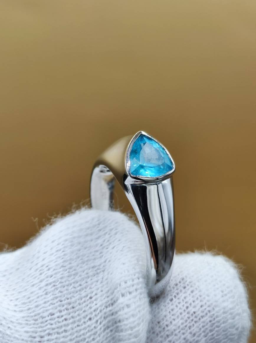 Paraiba Apatit - Ring - 925 Silber Größe 18 (56) - Edelstein Heilstein Edel Energie Kraft Schmuck Hochwertig blau - Art of Nature Berlin