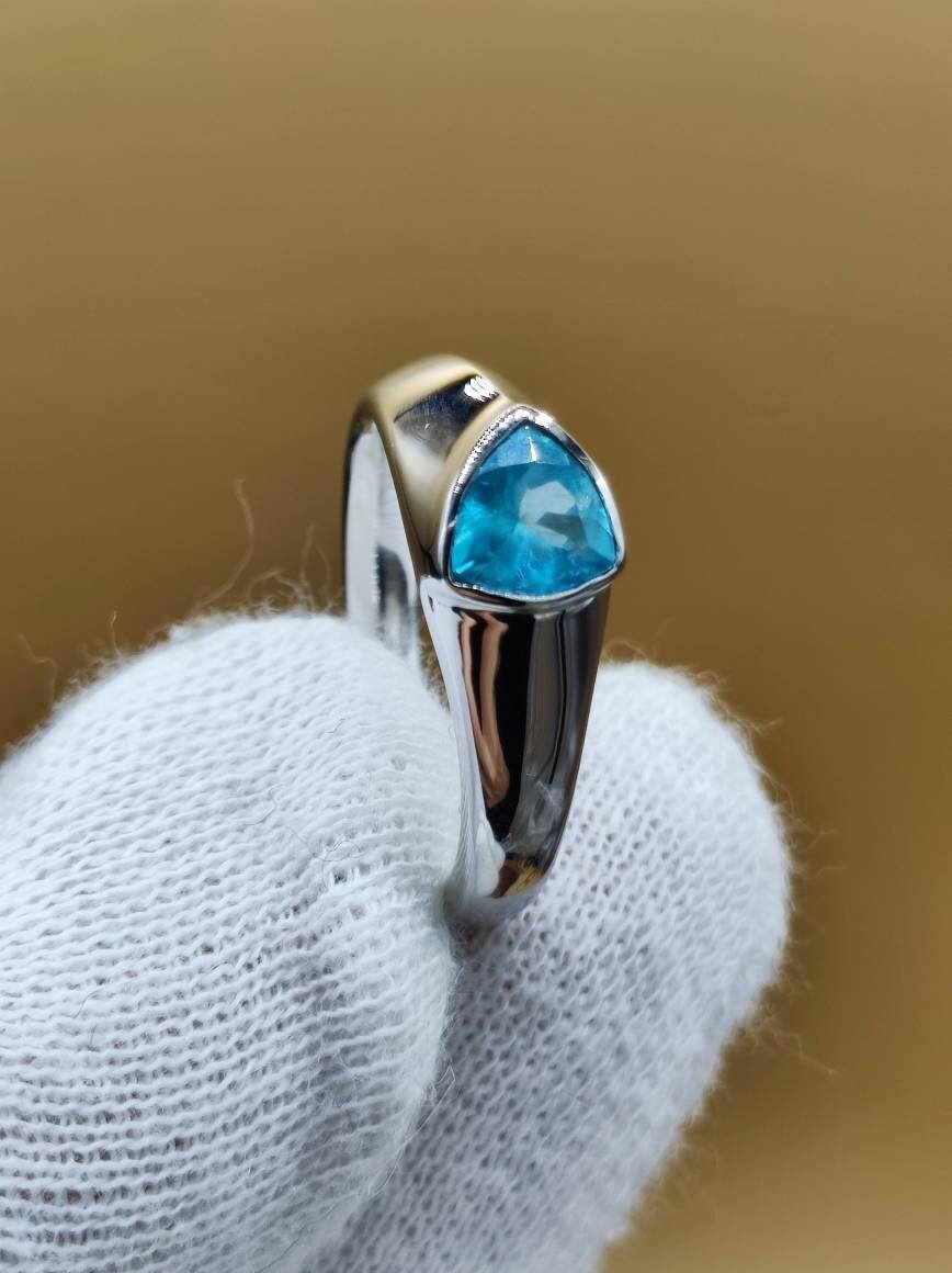 Kaufe Aqua-Apatit-Edelstein, Zierlicher Handgefertigter Schmuckring Aus 925er Sterlingsilber Für Sie Zum Preis Ab 11