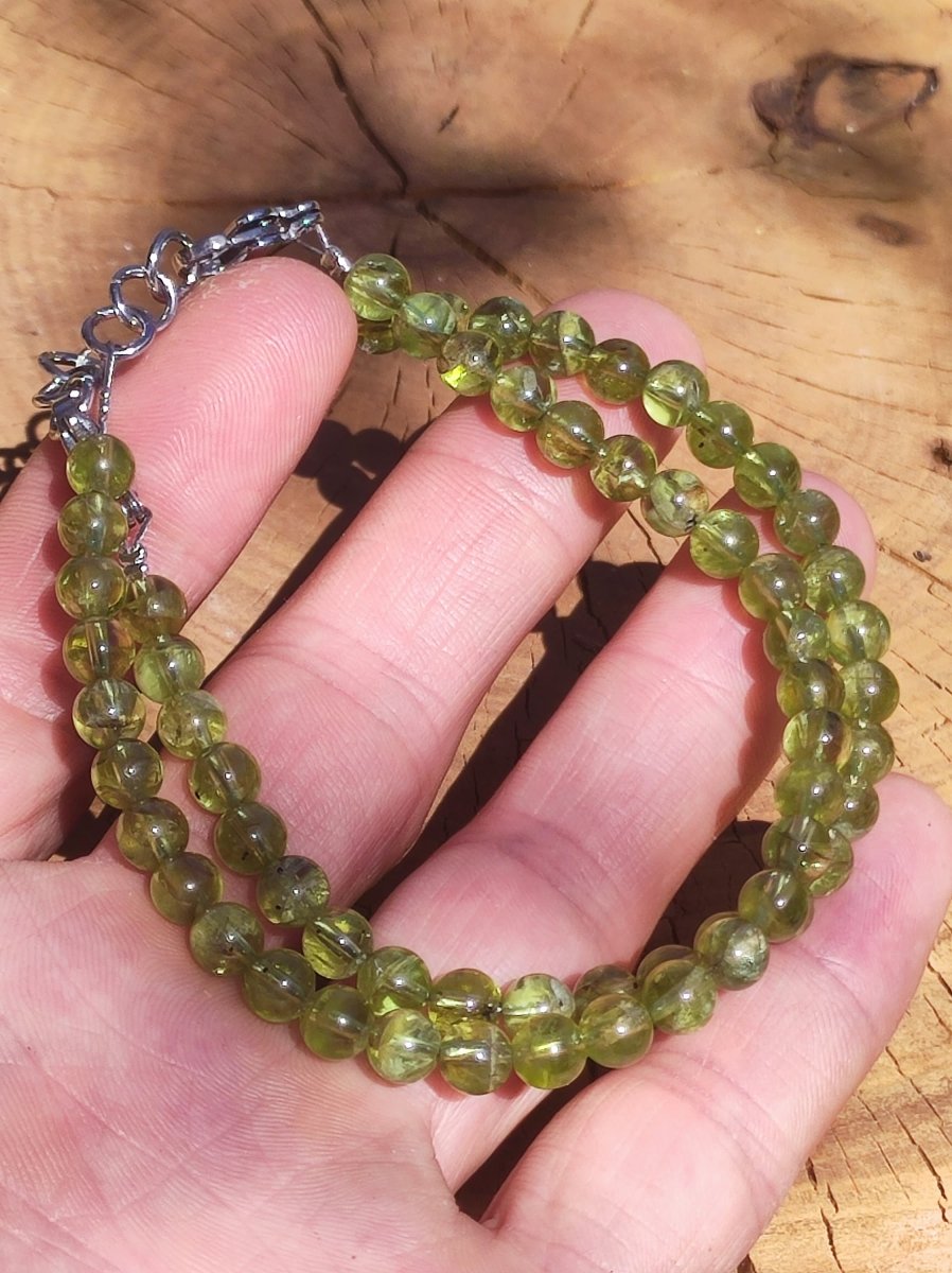 Peridot AAA Edelstein Armband grün Natur Rarität edel hochwertig Heilstein Damen Schmuck Qualität Geschenk Frau Mutter Mann Unisex Er Sie - Art of Nature Berlin