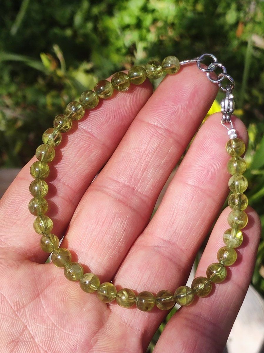 Peridot AAA Edelstein Armband grün Natur Rarität edel hochwertig Heilstein Damen Schmuck Qualität Geschenk Frau Mutter Mann Unisex Er Sie - Art of Nature Berlin