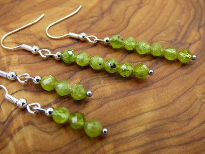 Peridot ~ Edelstein Ohrringe facettiert ~GOA ~Hippie ~Boho ~Ethno ~Nature ~Heilstein ~Natur ~Ohrhänger ~Edelstahl ~Rarität - Art of Nature Berlin