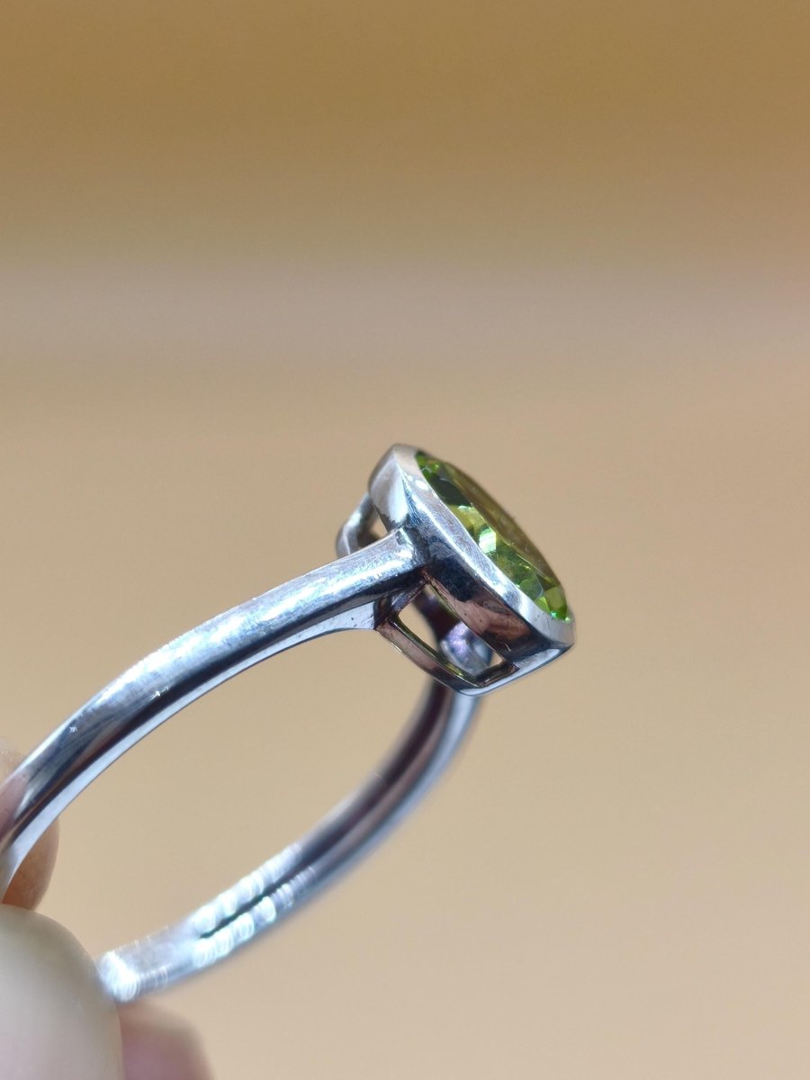 Peridot - Ring - 925 Silber Größe 17 (53) - Edelstein Heilstein Edel Energie Kraft Schmuck Hochwertig Rarität Selten Geschenk Frau - Art of Nature Berlin