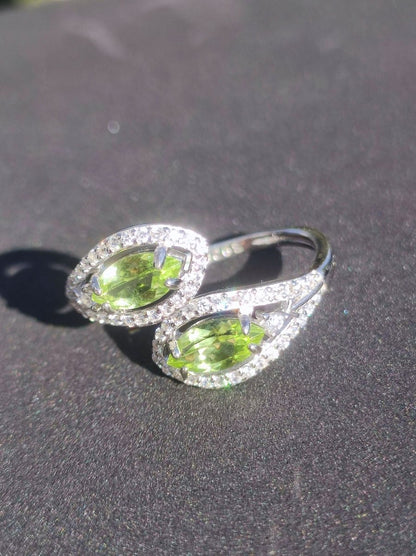 Peridot Ring - 925 Silber verstellbare Größe Edelstein Heilstein grün Edel Energie Kraft Schmuck Hochwertig Rarität Geschenk Frau Freundin - Art of Nature Berlin