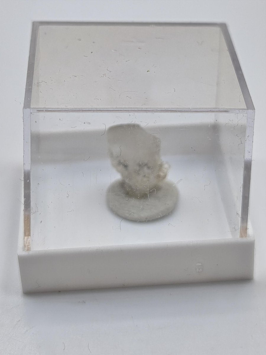 Phenakit AAA Sammlerqualität Rarität roh Sammler Stufe Edelstein Deko Kristall Heilstein seltene Mineralien Kollektion Meditation Wertanlage - Art of Nature Berlin