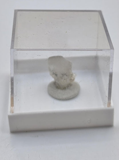 Phenakit AAA Sammlerqualität Rarität roh Sammler Stufe Edelstein Deko Kristall Heilstein seltene Mineralien Kollektion Meditation Wertanlage - Art of Nature Berlin