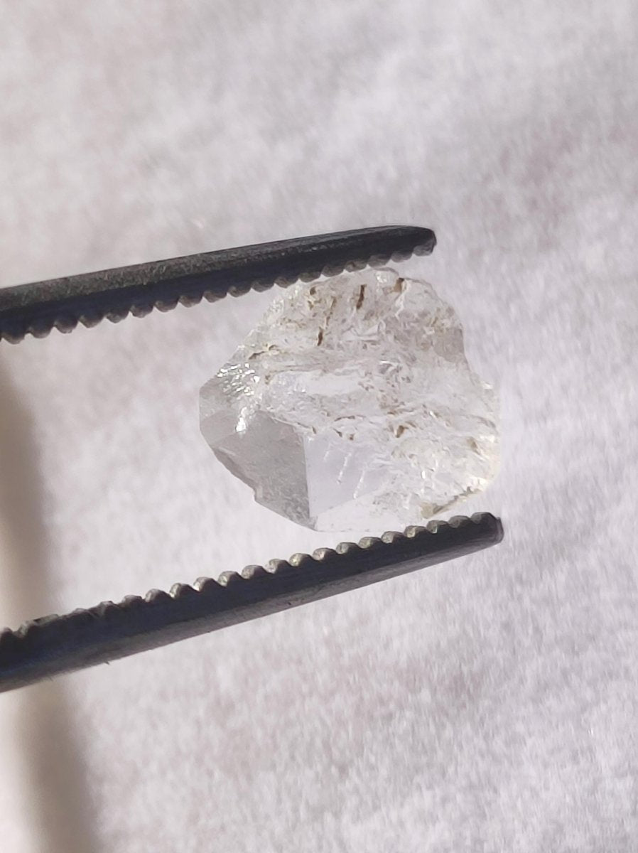 Phenakit AAA Sammlerqualität Rarität roh Sammler Stufe Edelstein Deko Kristall Heilstein seltene Mineralien Kollektion Meditation Wertanlage - Art of Nature Berlin