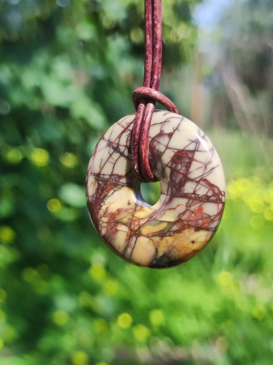 Picasso Jaspis 30mm Donut Edelstein Kette HIPPIE GOA Boho Ethno Nature Donut Schutzsymbol Heilstein Sammler Unikat Mann Frau Er Sie Geschenk - Art of Nature Berlin