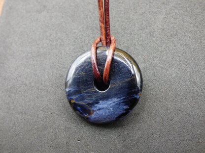 Pietersite blau ~ Donut Edelstein Kette Natur Rarität selten Schutzsymbol Heilstein Kristall HIPPIE Boho Ethno Mann Frau Geschenk Er Sie - Art of Nature Berlin