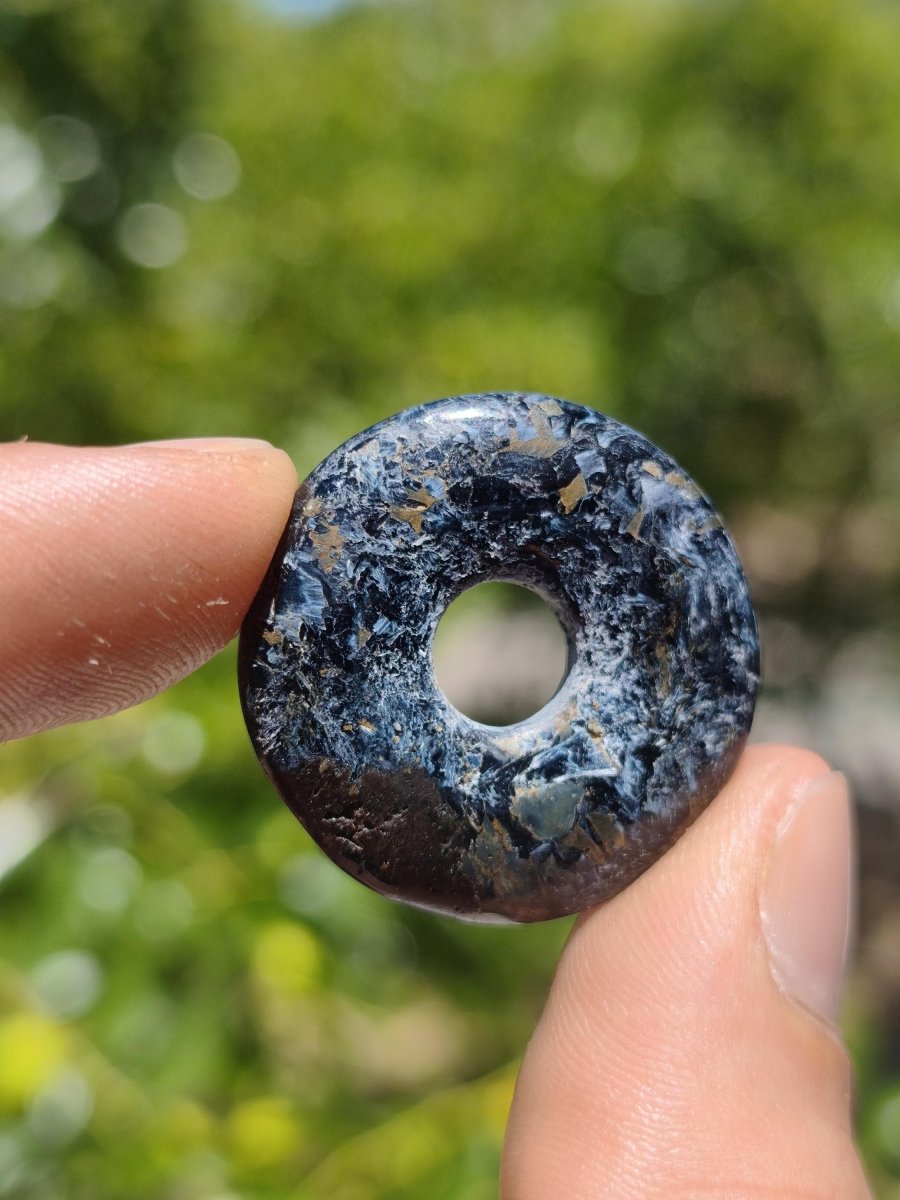 Pietersite blau - Edelstein Donut Kette Rarität selten Schutzsymbol Heilstein Kristall HIPPIE Boho Tibet Ethno Mann Frau Geschenk Er Sie - Art of Nature Berlin