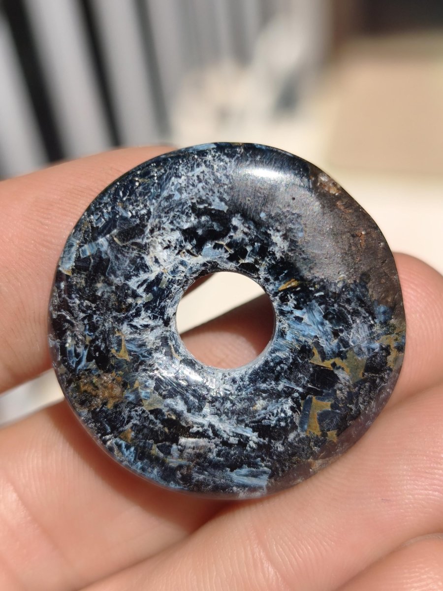 Pietersite blau - Edelstein Donut Kette Rarität selten Schutzsymbol Heilstein Kristall HIPPIE Boho Tibet Ethno Mann Frau Geschenk Er Sie - Art of Nature Berlin