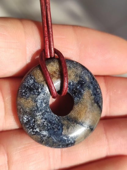 Pietersite blau - Edelstein Donut Kette Rarität selten Schutzsymbol Heilstein Kristall HIPPIE Boho Tibet Ethno Mann Frau Geschenk Er Sie - Art of Nature Berlin