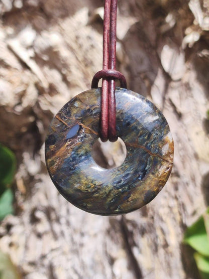 Pietersite blau - Edelstein Donut Kette Rarität selten Schutzsymbol Heilstein Kristall HIPPIE Boho Tibet Ethno Mann Frau Geschenk Er Sie - Art of Nature Berlin