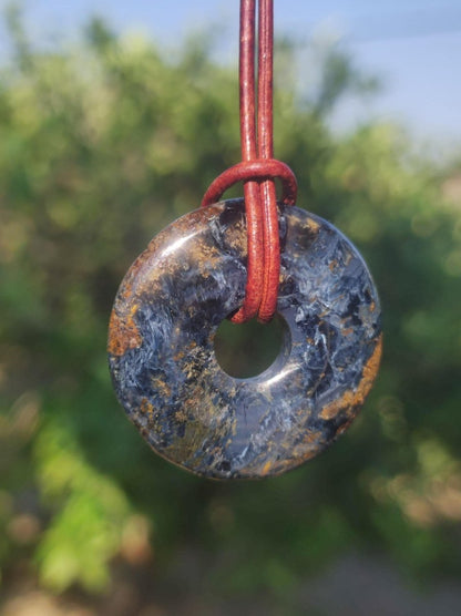 Pietersite blau - Edelstein Donut Kette Rarität selten Schutzsymbol Heilstein Kristall HIPPIE Boho Tibet Ethno Mann Frau Geschenk Er Sie - Art of Nature Berlin