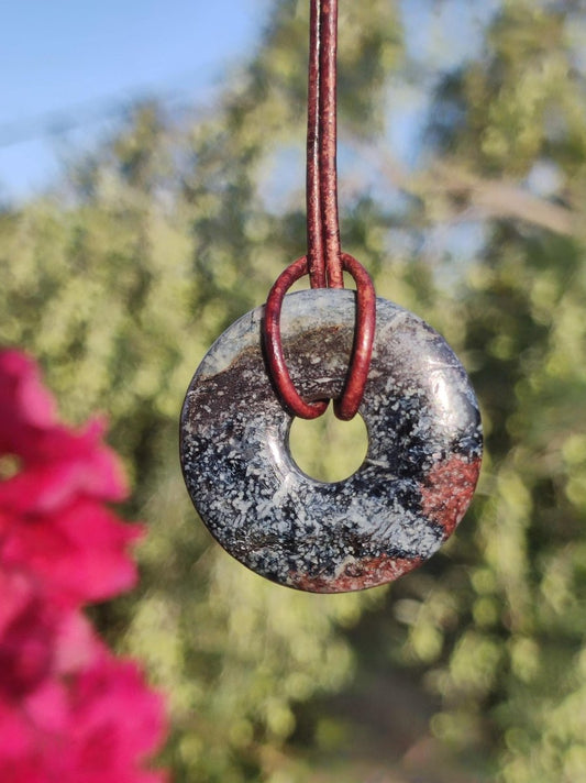 Pietersite blau - Edelstein Donut Kette Rarität selten Schutzsymbol Heilstein Kristall HIPPIE Boho Tibet Ethno Mann Frau Geschenk Er Sie - Art of Nature Berlin