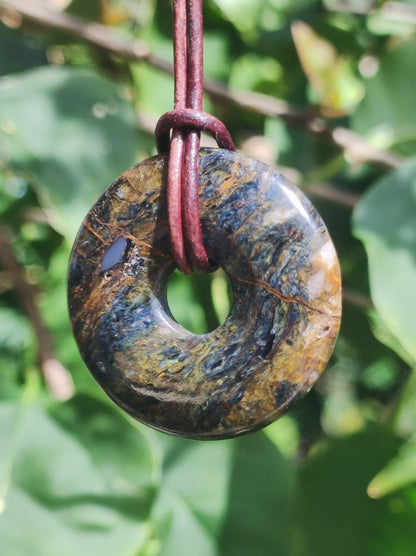 Pietersite blau - Edelstein Donut Kette Rarität selten Schutzsymbol Heilstein Kristall HIPPIE Boho Tibet Ethno Mann Frau Geschenk Er Sie - Art of Nature Berlin