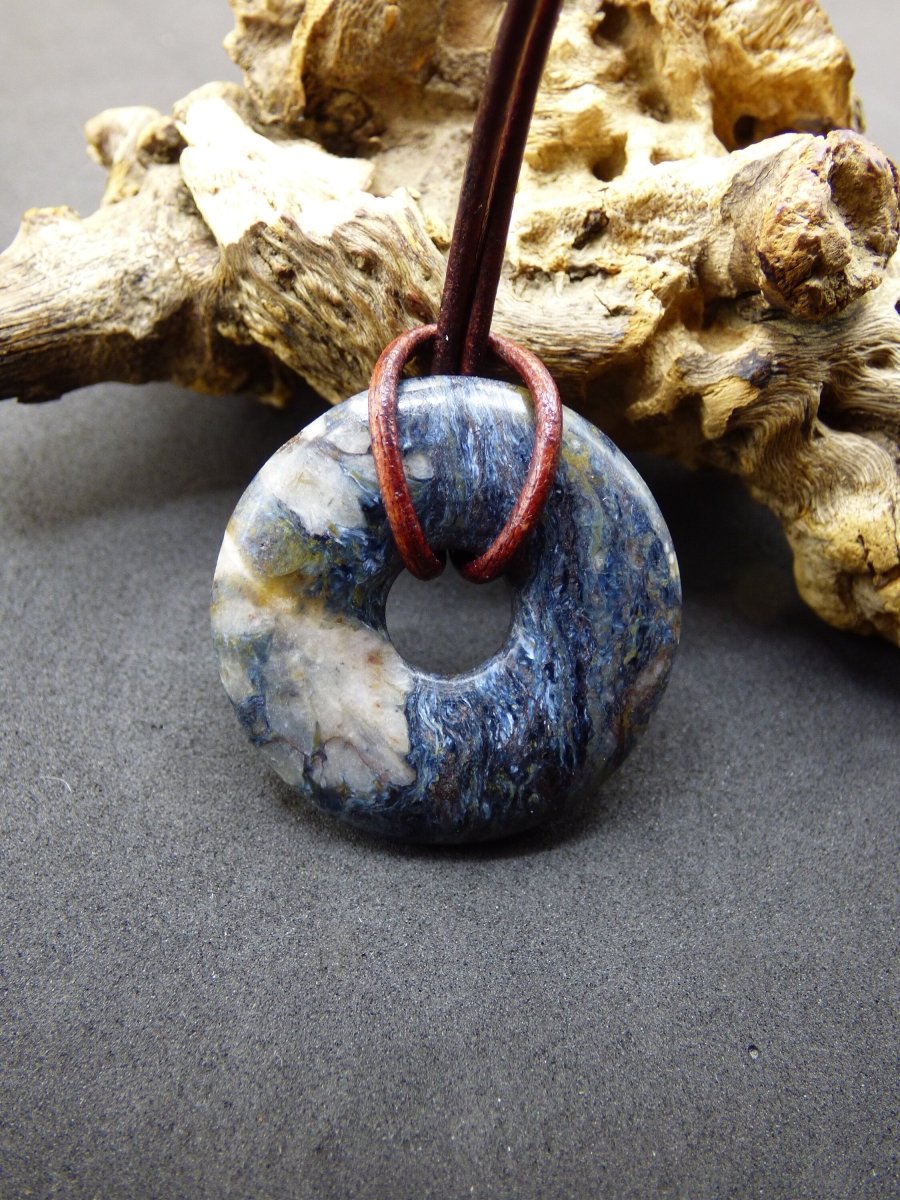 Pietersite blau ~ Edelstein Kette ~HIPPIE ~GOA ~Boho ~Tibet ~Ethno ~Nature ~Donut ~Schutzsymbol ~Rarität - Art of Nature Berlin