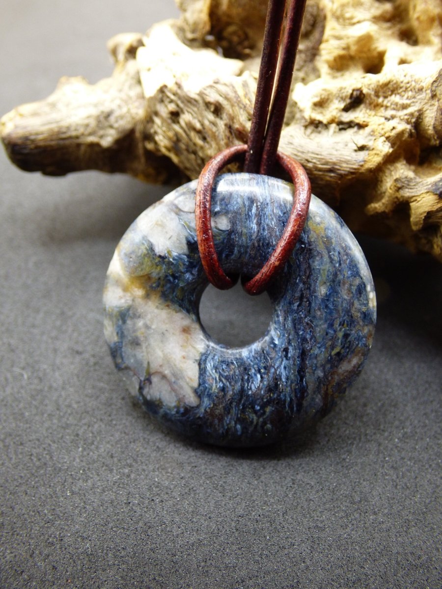 Pietersite blau ~ Edelstein Kette ~HIPPIE ~GOA ~Boho ~Tibet ~Ethno ~Nature ~Donut ~Schutzsymbol ~Rarität - Art of Nature Berlin