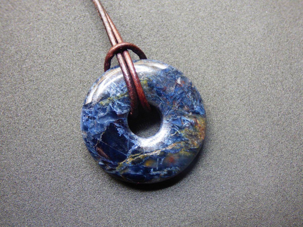 Pietersite blau ~ Edelstein Kette ~HIPPIE ~GOA ~Boho ~Tibet ~Ethno ~Nature ~Donut ~Schutzsymbol ~Rarität - Art of Nature Berlin