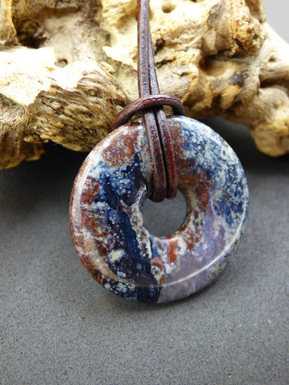 Pietersite blau & rot ~ Edelstein Kette ~HIPPIE ~GOA ~Boho ~Tibet ~Ethno ~Nature ~Donut ~Schutzsymbol ~Rarität - Art of Nature Berlin