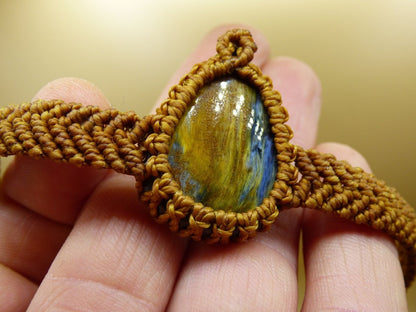 Pietersite Cabochon gold & blau *UNIKAT* ~ Edelstein Makramee Armband ~ GOA ~ Hippie ~Boho ~Ethno ~Indie ~Nature ~Heilstein - Art of Nature Berlin