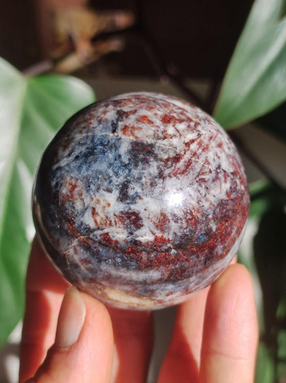 Pietersite - Edelstein Kugel blau rot Heilstein Natur Deko Sphere Sammler Wohn Energie Qualität Selten Rarität Geschenk Mann Frau Er Sie - Art of Nature Berlin